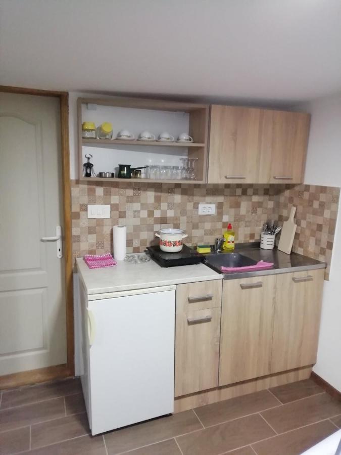 Mia Apartmani - Novoizgradjeni Objekat Gornji Milanovac Dış mekan fotoğraf