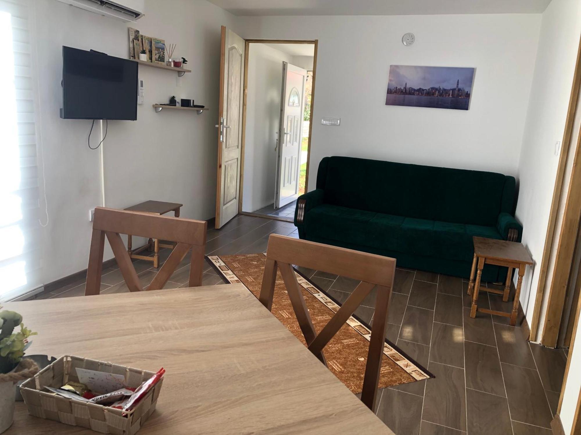 Mia Apartmani - Novoizgradjeni Objekat Gornji Milanovac Dış mekan fotoğraf