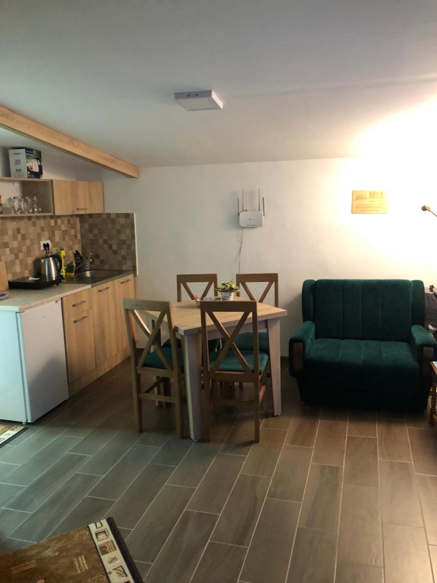 Mia Apartmani - Novoizgradjeni Objekat Gornji Milanovac Dış mekan fotoğraf